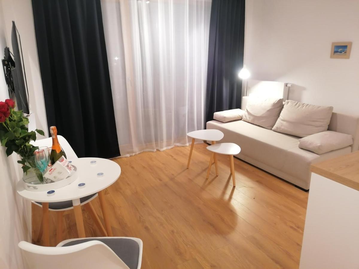 Blue Zet Apartament Сърбиново Екстериор снимка