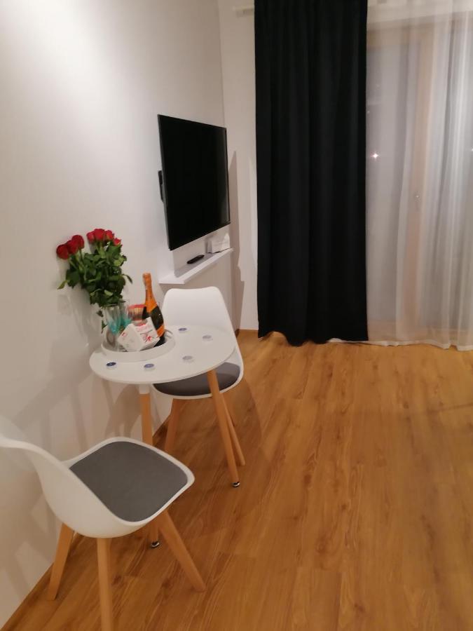 Blue Zet Apartament Сърбиново Екстериор снимка
